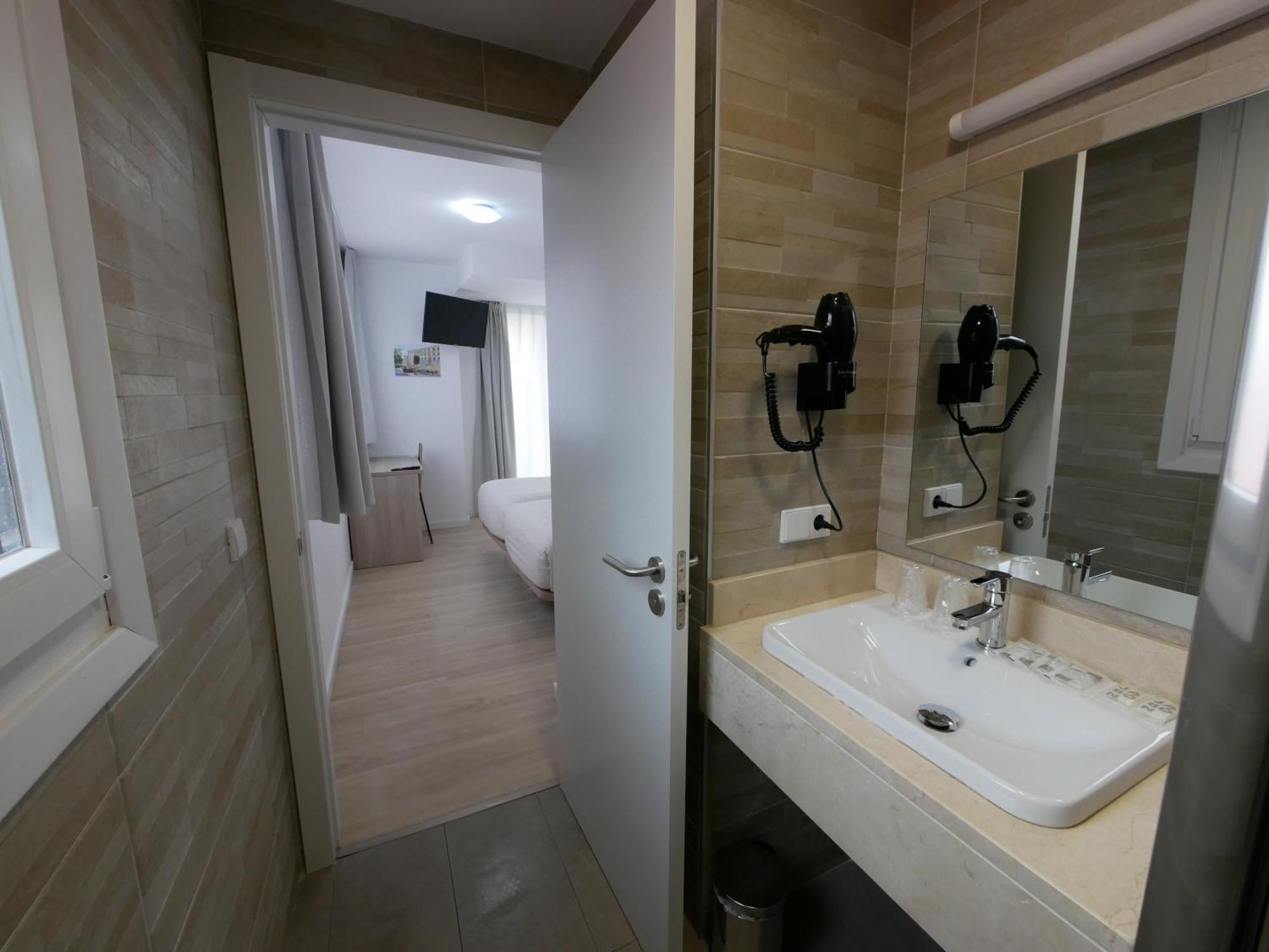 Hotel Myro Хіхон Екстер'єр фото